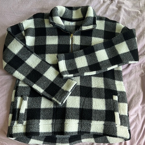 Fleece pullover - Picture 1 of 3
